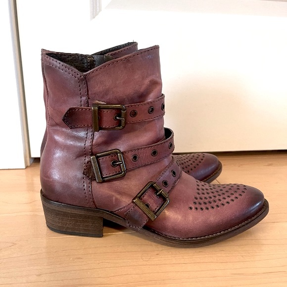 Lavorazione Artigiana women’s booties. - Picture 2 of 7